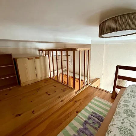 Climatise Avec Mezzanine A 300 M De La Lägenhet Antibes